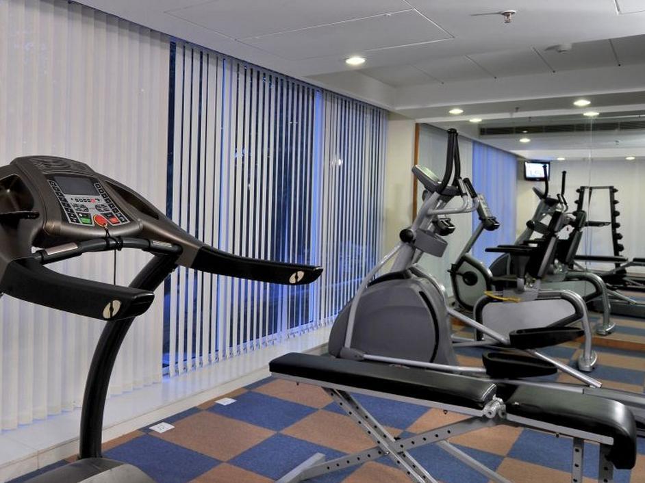 Hometel Chandigarh Luaran gambar